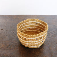 open weave with beads/mini
