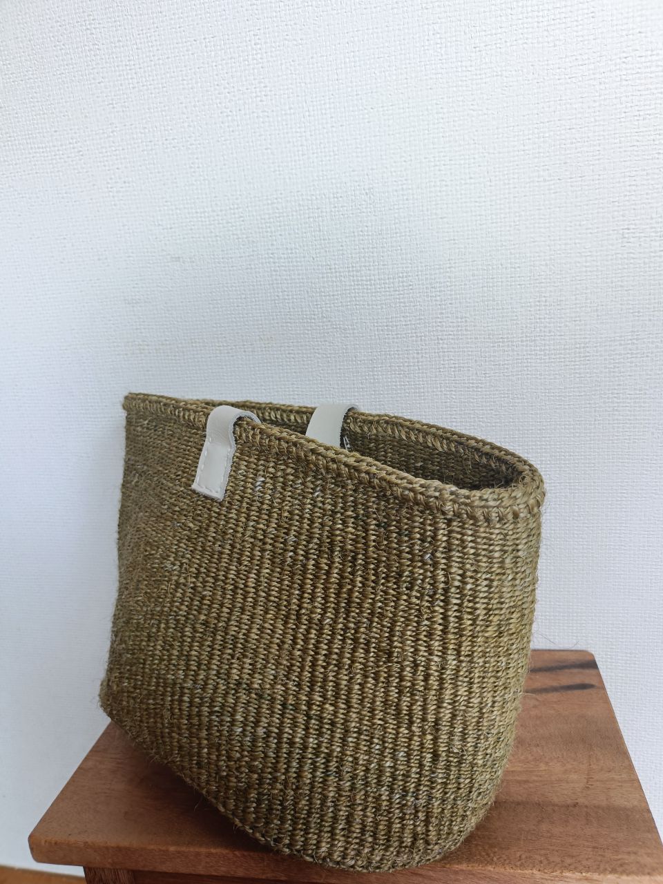 oval basket/S light green khaki