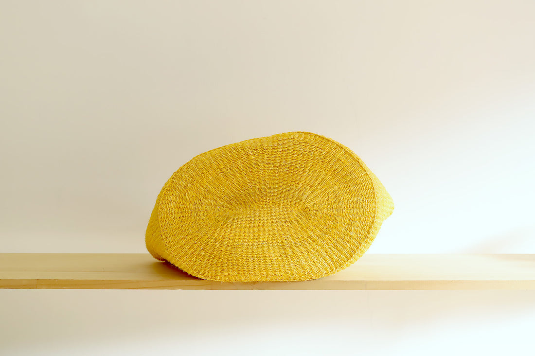 oval basket/LS canary yellow