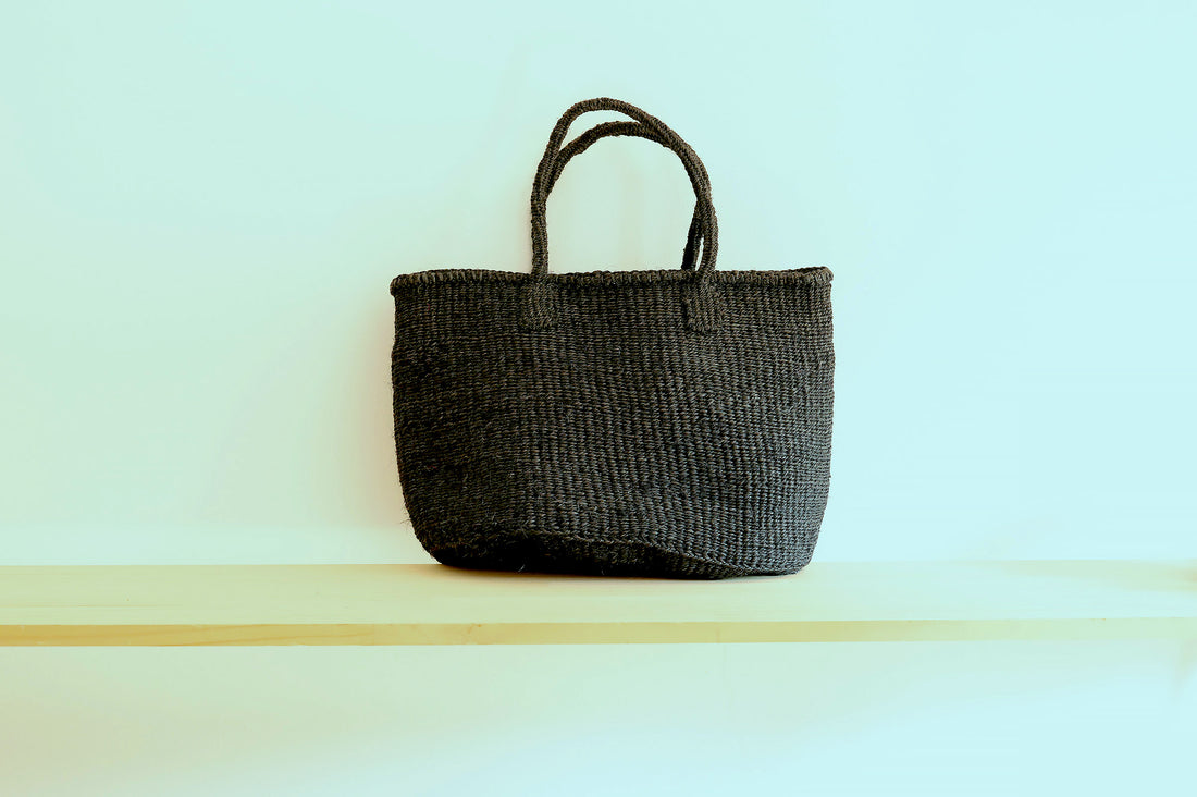 oval basket/high black